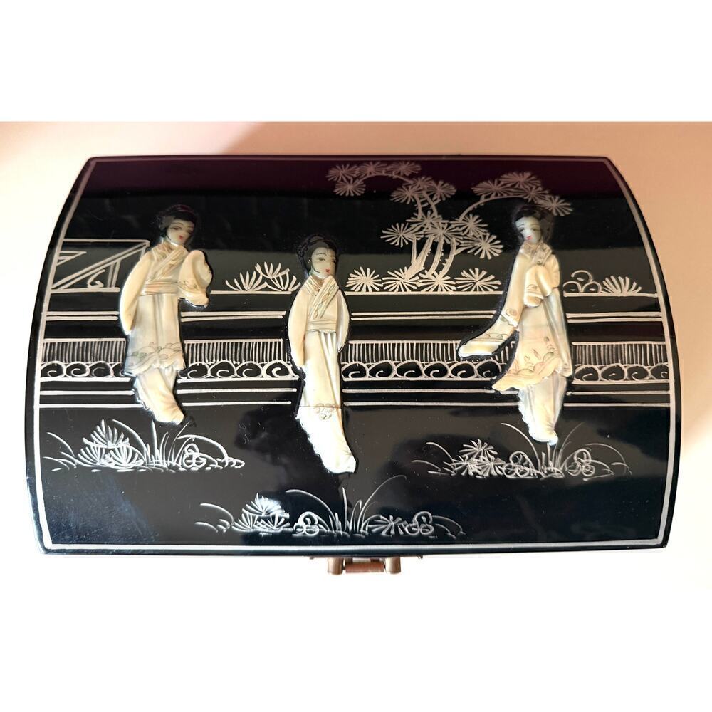 Vintage Jewelry Box 10"x7" Black Lacquer MOP Abalone Hand Painted Asian Oriental